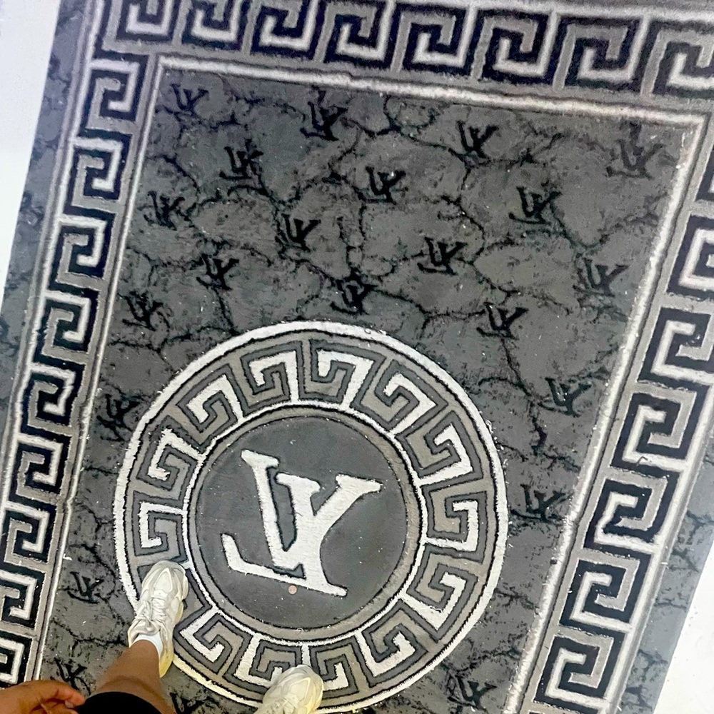 Louis Vuitton Black and Gray Decorative Rug